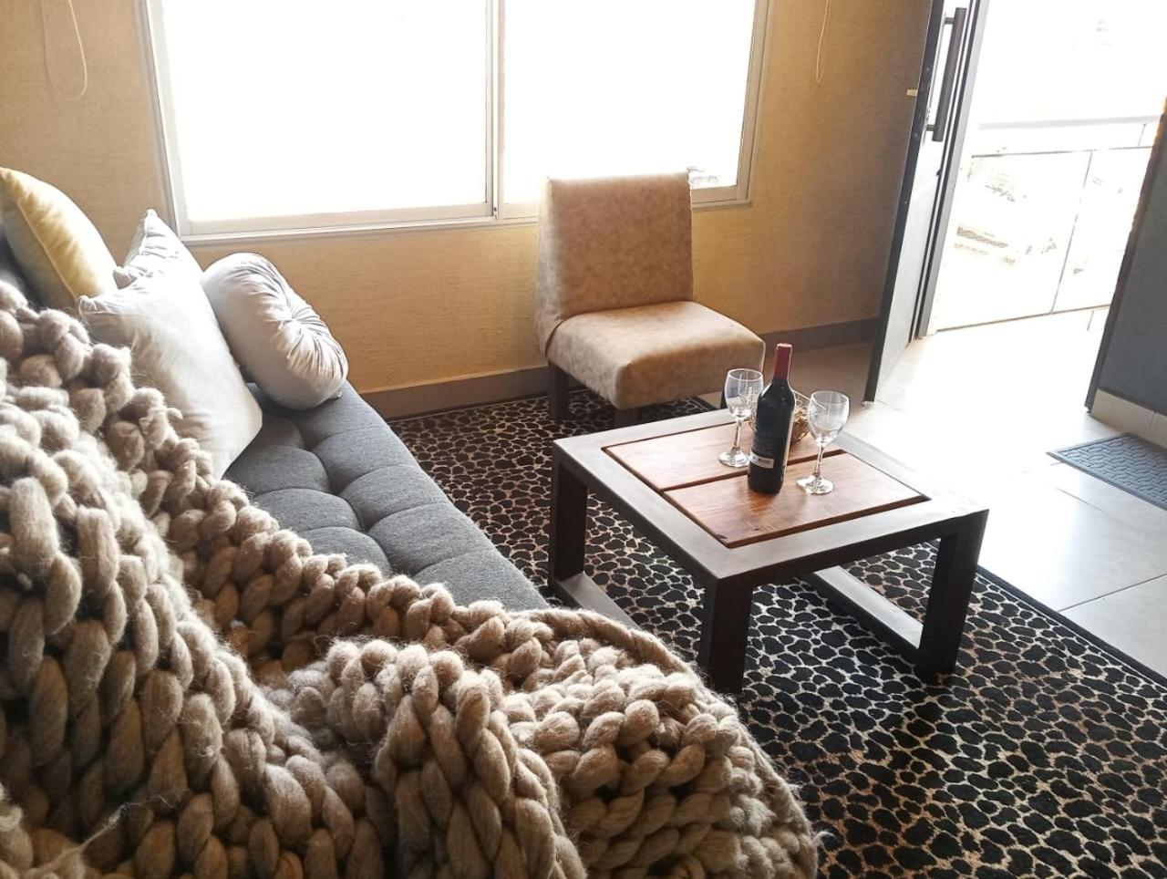 Departamentos Boutique De Disenador " Terraza 26 " - Cochera - Vista A La Montana - Cancelacion Gratuita - Sin Pagar Por Adelantado Mendoza Esterno foto